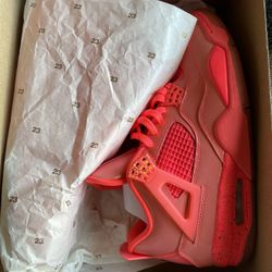 Jordan Retro 4