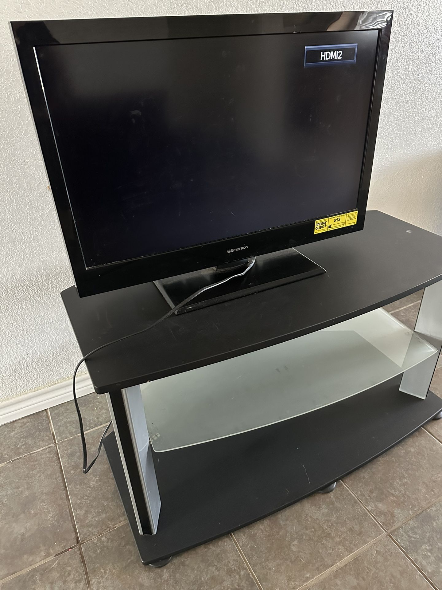 32” Tv With Stand 