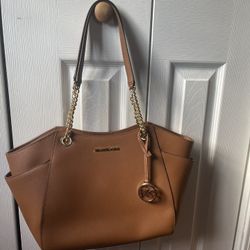 Authentic  Michael Kors 