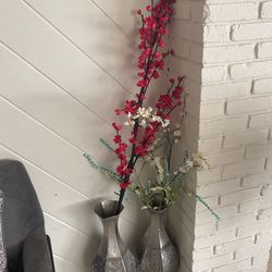 2 Gray Vases With Decorative Flowers 