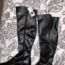 Ladies Black Boots Size 10 New