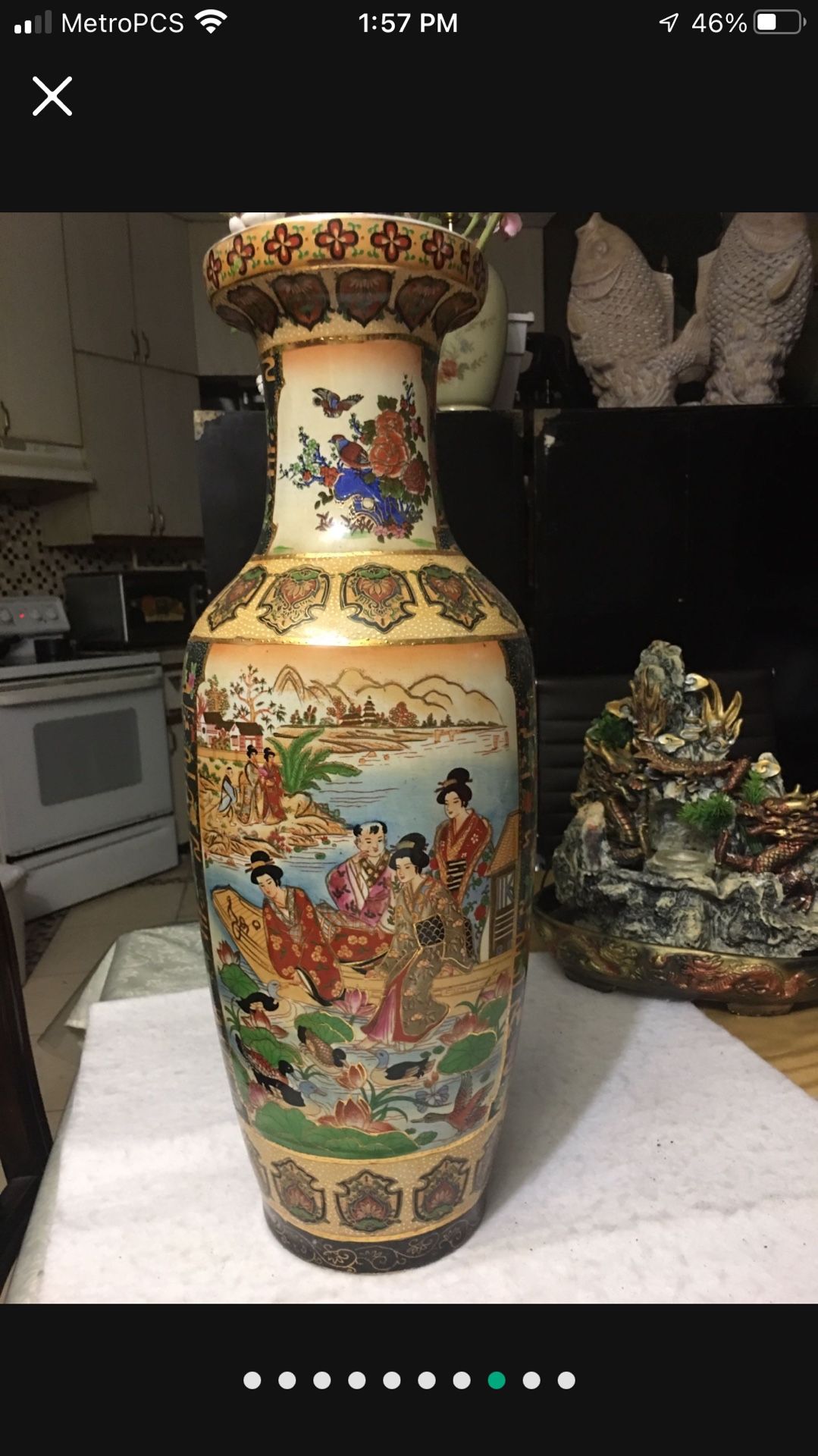Vintage Large Royal Satsuma Japanese Moriage Porcelain Vase. (Highly Collectible)