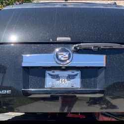 07-14 Cadillac Escalade Tail Gate