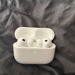 AirPods Pro 3 (with receipt)