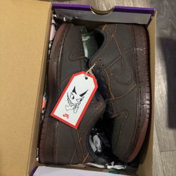 Nike SB Dunk Low Sneakers