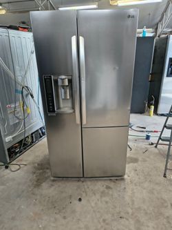 LG Refrigerator stainless steel side by Side