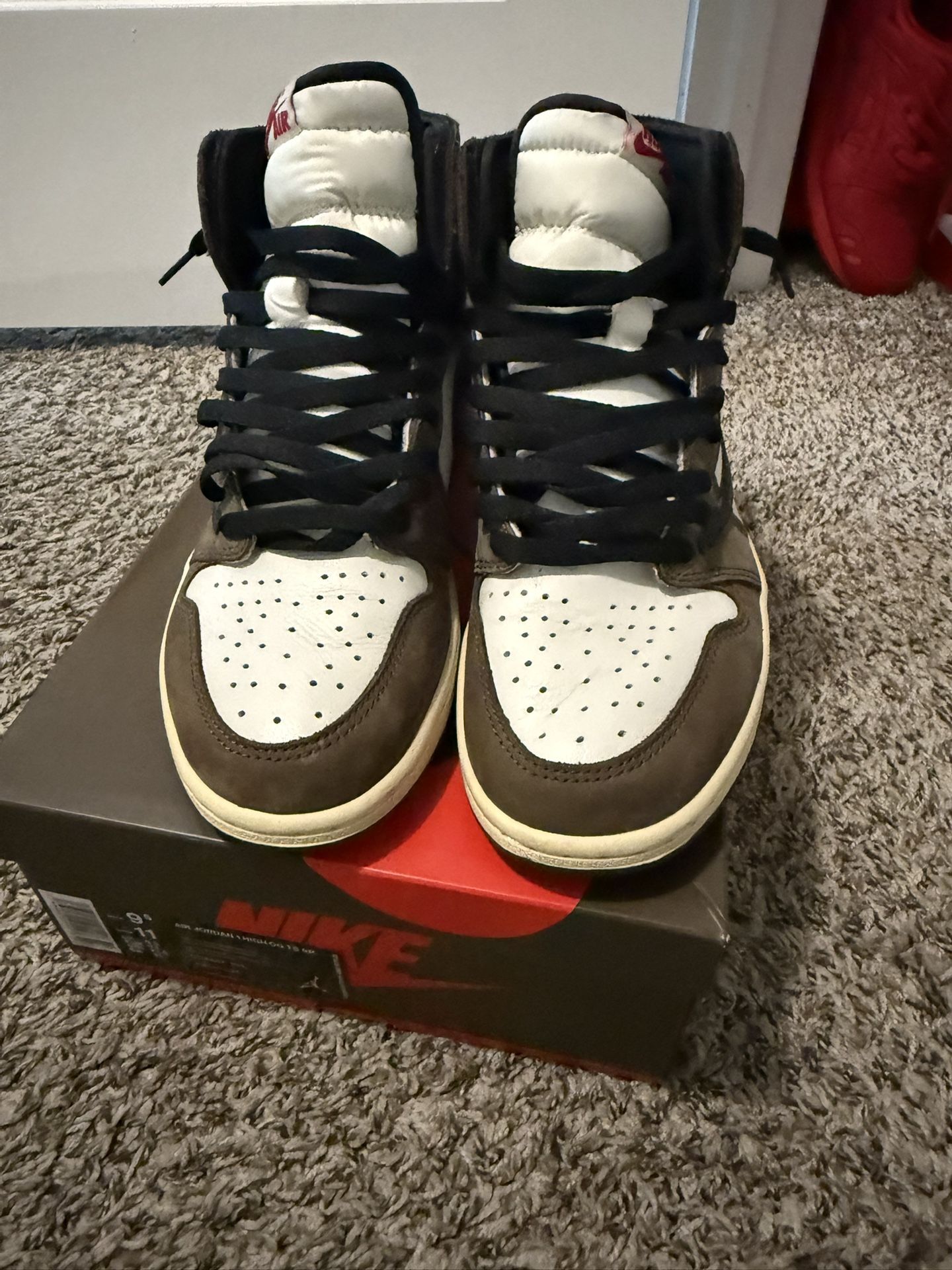 Air Jordan 1 Travis OG Mocha 1’s