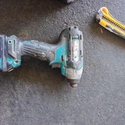 Makita Drill Impact 12V Battery ASIS
