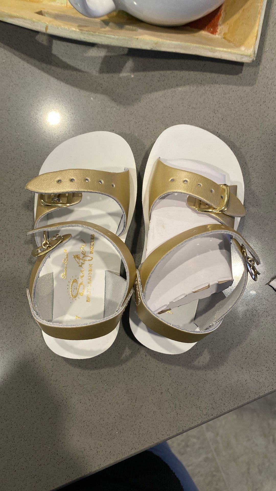 Sun San Surfer Leather