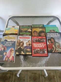 12 sitcoms