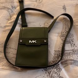 Michael Kors Phone Flap Messenger Leather Green