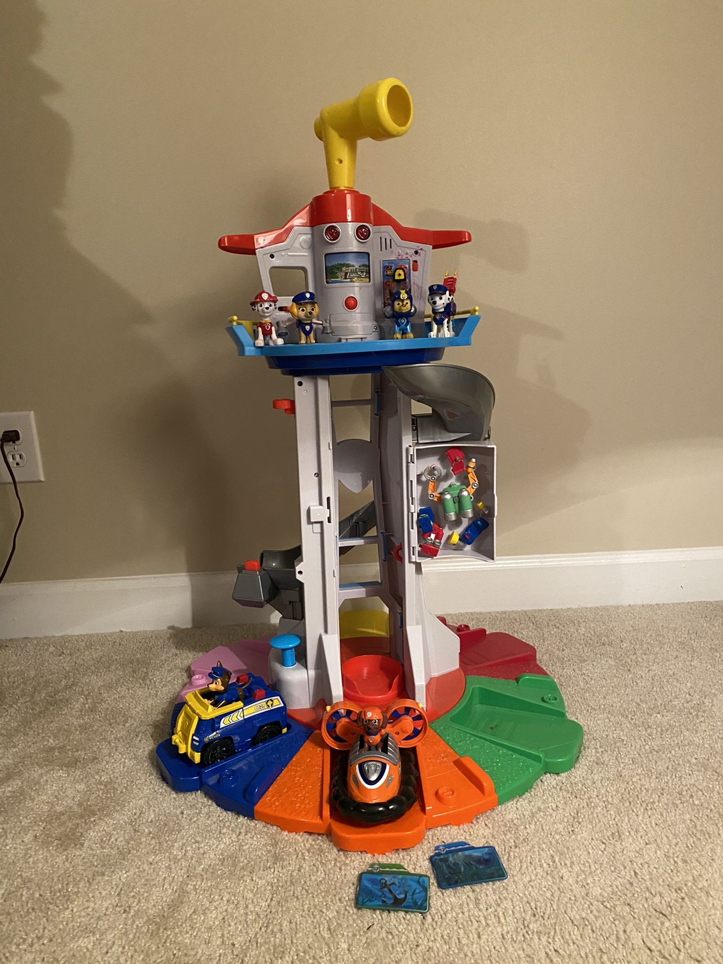 Paw Patrol My Size Lookout Tower W/ Accessories