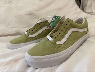 Vans x Helly Hansen Old Skool Sage Green Suede NWT Men’s 6.5 / Women’s 8
