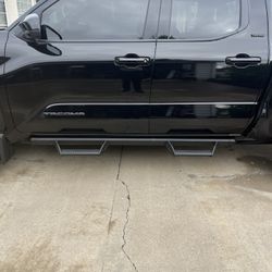 2016-2026 Tacoma Steps 