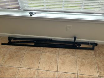 Queen size bed rails