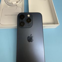 iPhone 15 Pro Unlocked For Any Carriers 128gb ( Liberado)