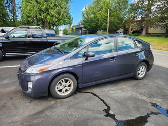 2010 Toyota Prius I