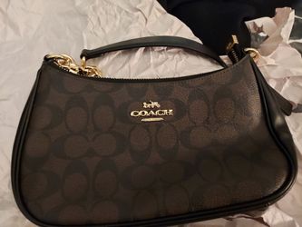 Purse coach