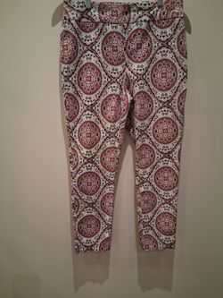 Chico's Printed Slim-Fit Pants Medallion Pattern Size 1 / USA Medium