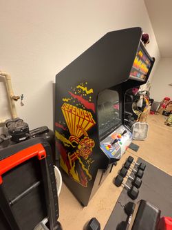 Full-sized arcade machine