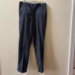 Men’s dark gray W33 L34 casual pants