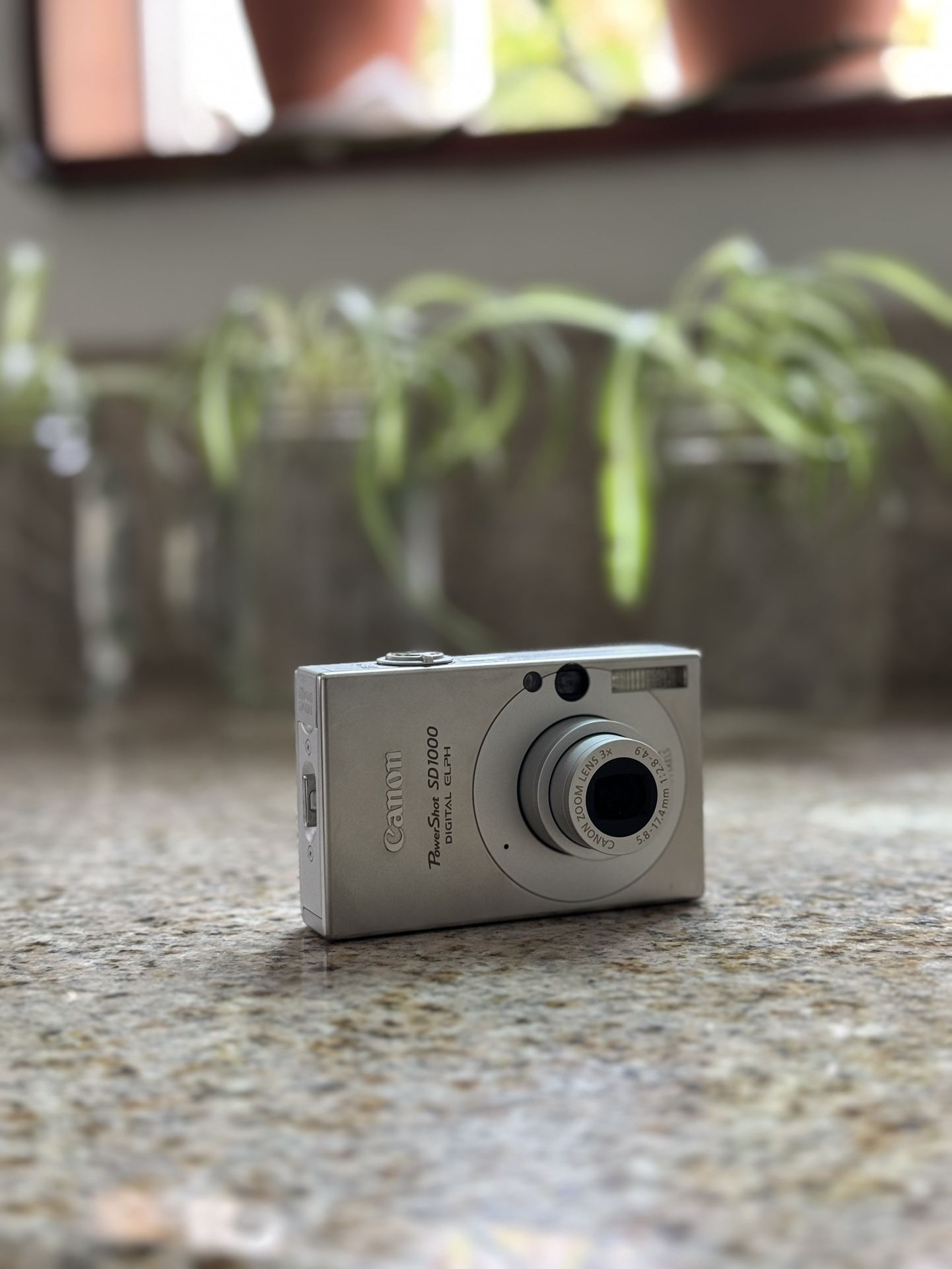 Canon Rebel SD1000 PowerShot Camera