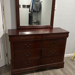 Ashley Furniture Dresser And Mirror