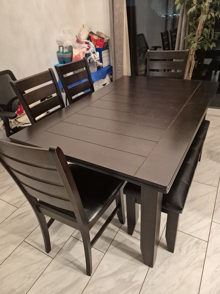 6 Seater Table