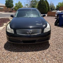 Black Infiniti g35 xs 4D