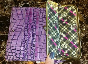 Jessica Simpson wallet!! $10