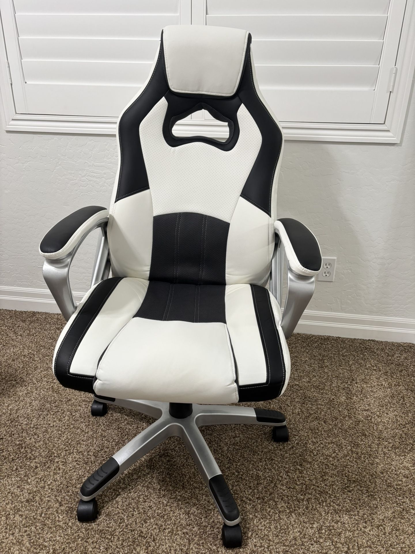 Office/gaming Chair
