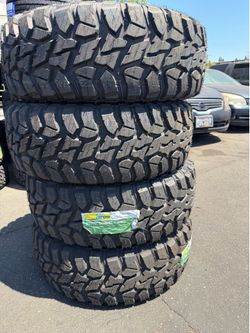 🚘🚨vendo set de llantas Lt 35x12.50 15 TBB tires M-