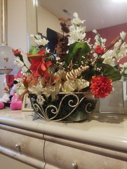 (2)Decorative Wall Sconces