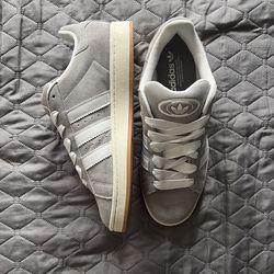 Adidas Campus Grey White Suede – Worn Once, Extra Laces, Size 11 Men’s/12.5 Women’s