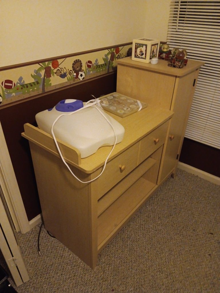 Changing Table