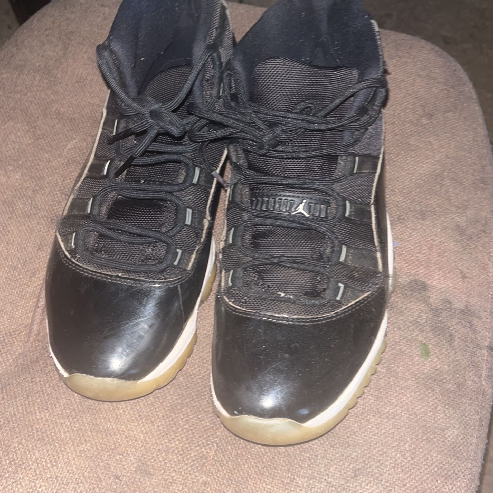 Jordan 11’s Size7 150$