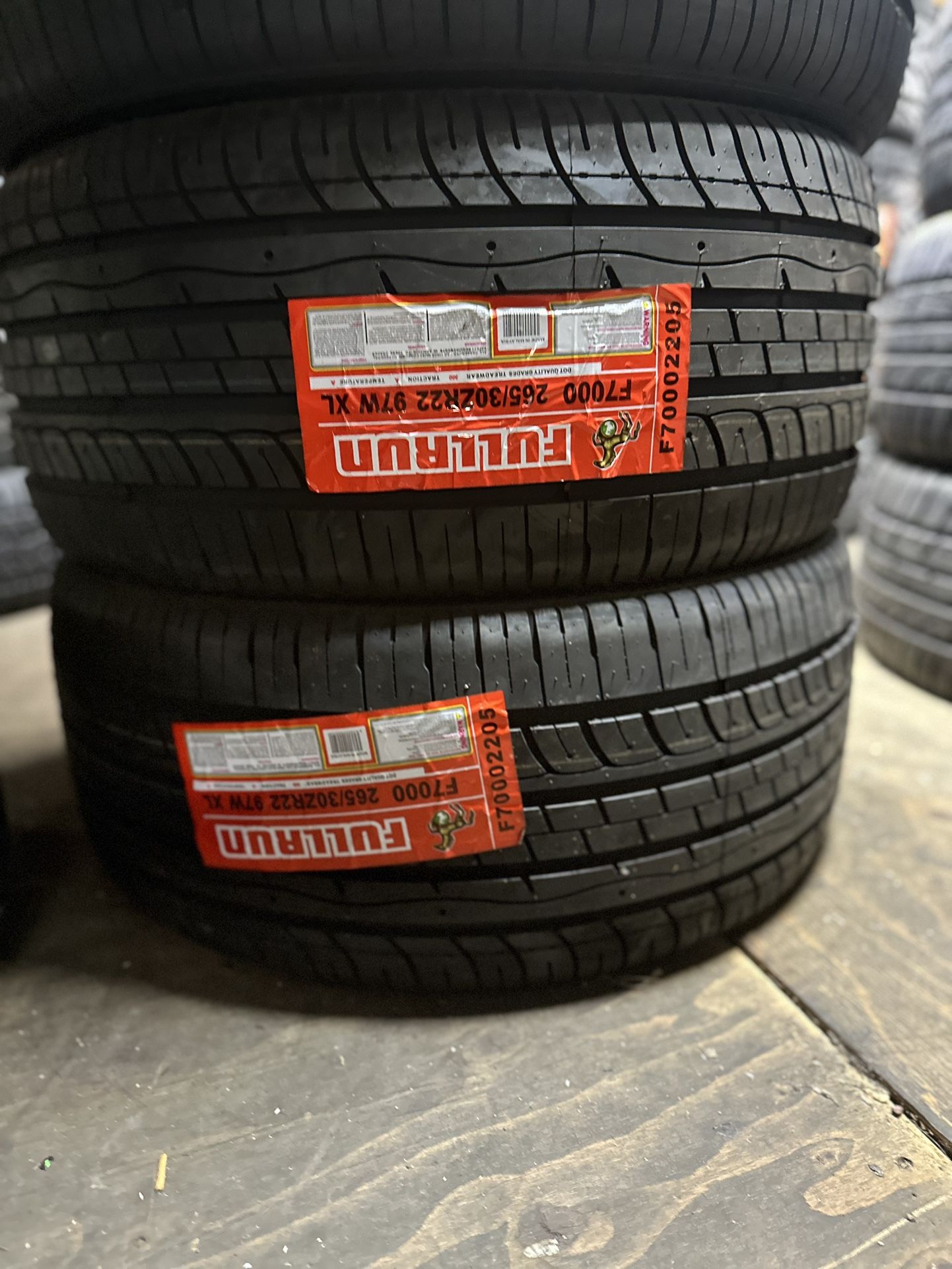 265/30/22 Fullrun EACH TIRE $105/ CADA LLANTA- INSTALLED AND BALANCING