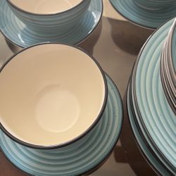 Vajilla Nueva 16 Piezas 