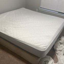 Free King Size Mattress And Bed spring 