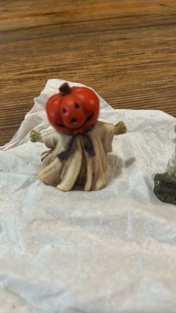 Halloween Pumpkin Ghost Figurine