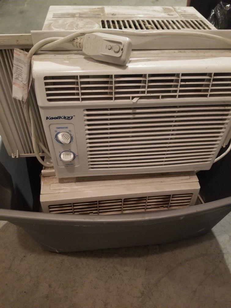 Window AC Unit