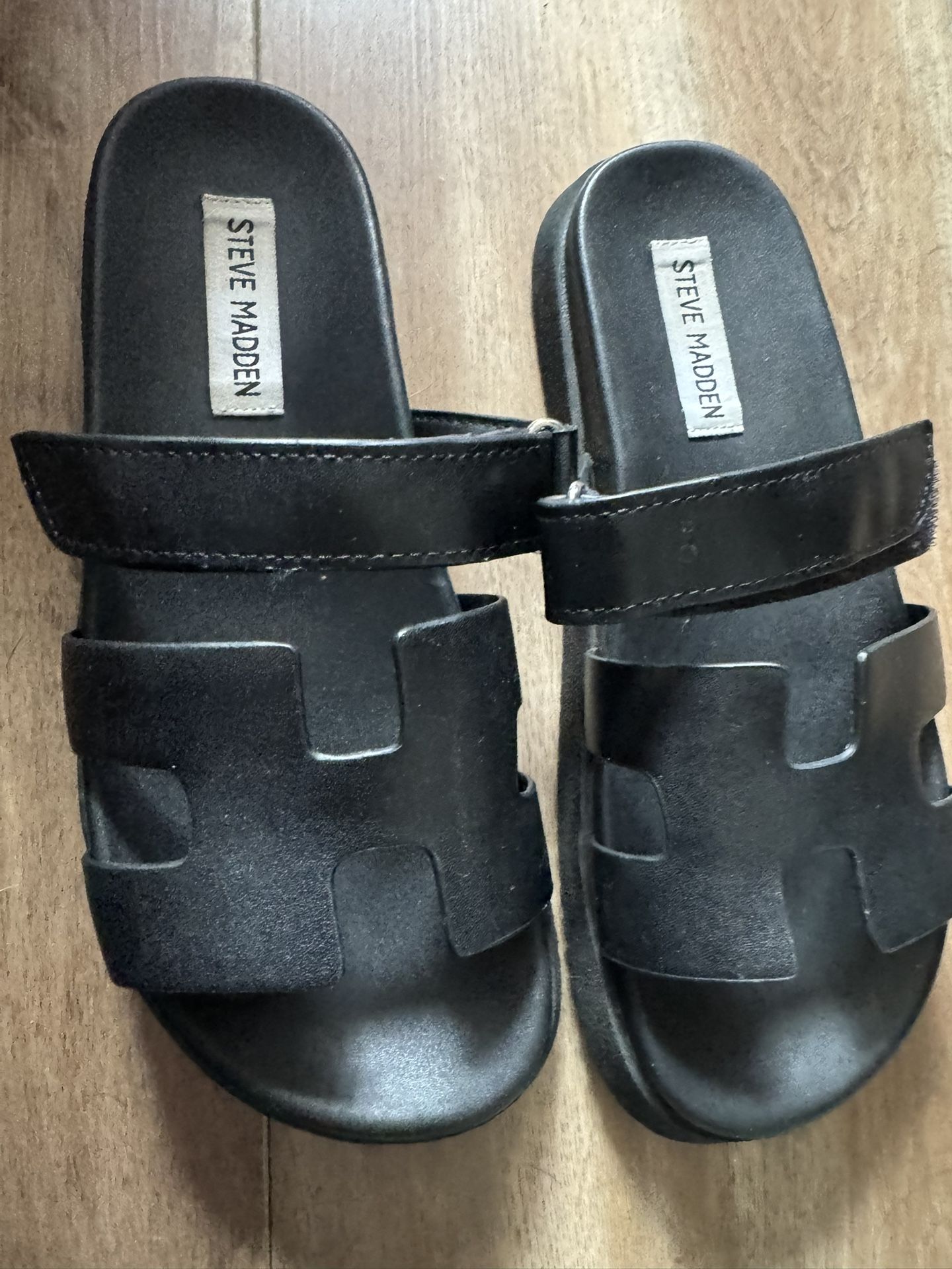 Steve Madden Sandals Size 7