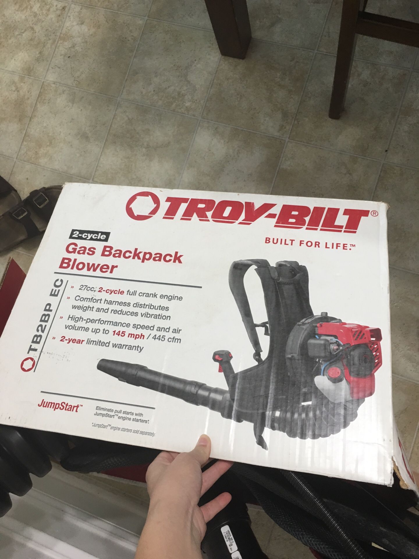 Gas backpack blower
