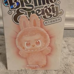Bigmo Energy Bunny Vinyl Figure