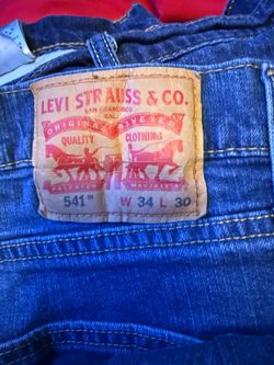 Levi’s 541’s - W34 L30
