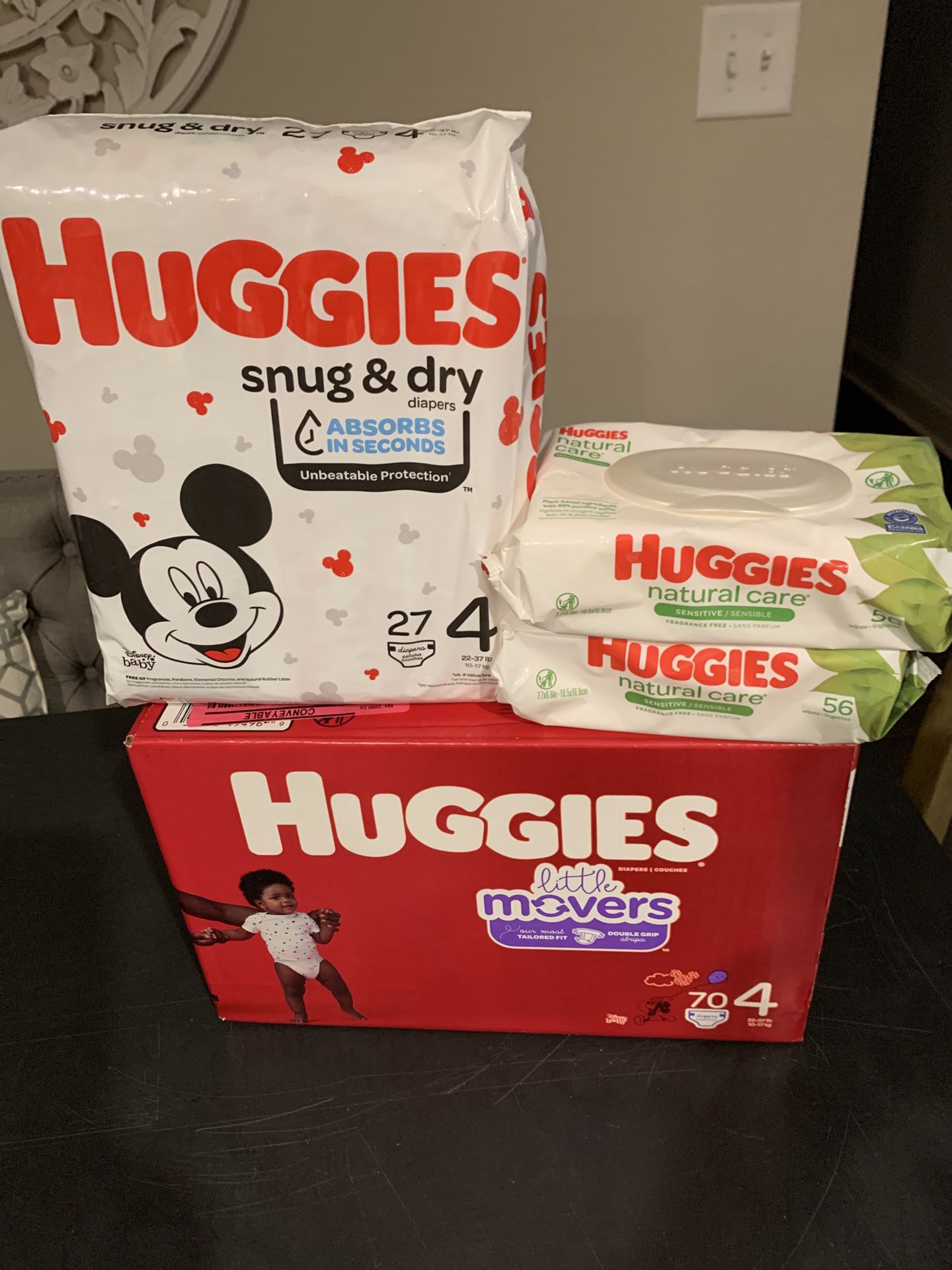 Size 4 diapers, wipes