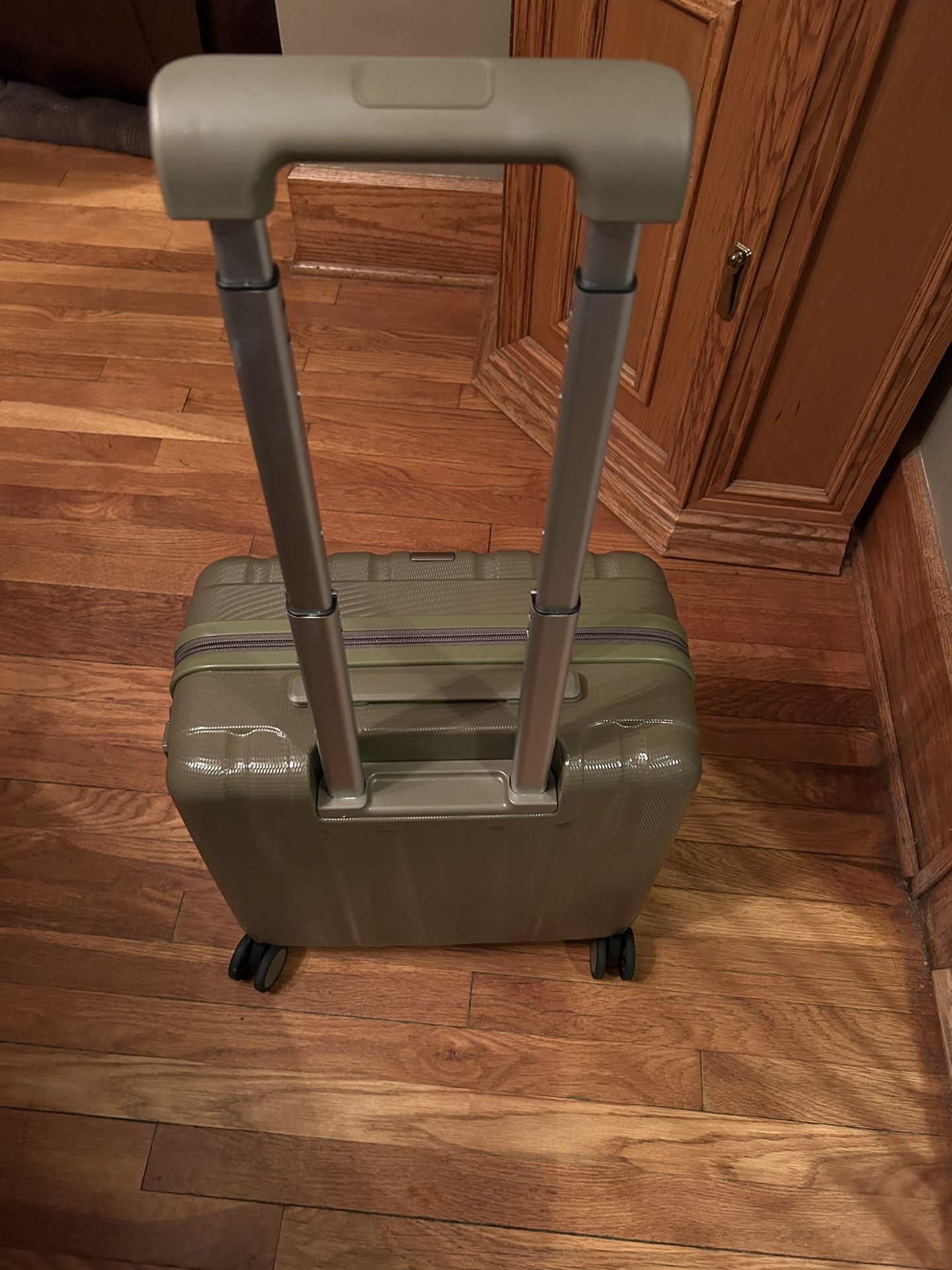 16in Carryon Luggage 