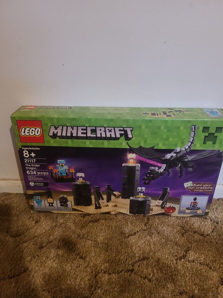 Lego Minecraft The Ender Dragon 21117 Retired Set