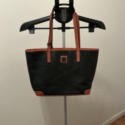 Dooney & Burke Tote Bag