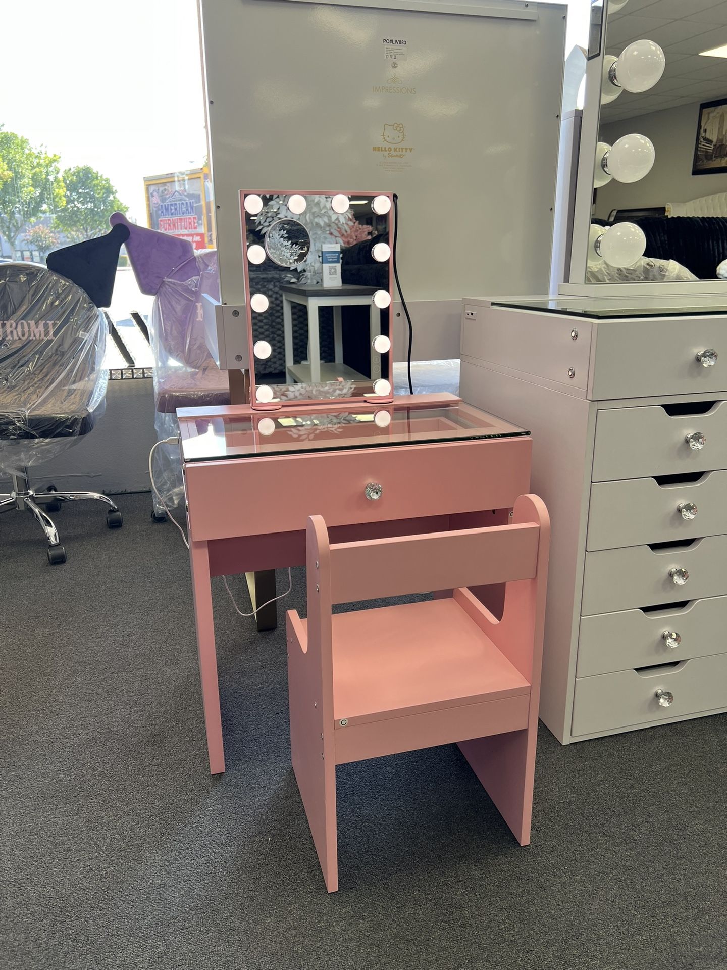 Pink Kids Vanity w/ RGB